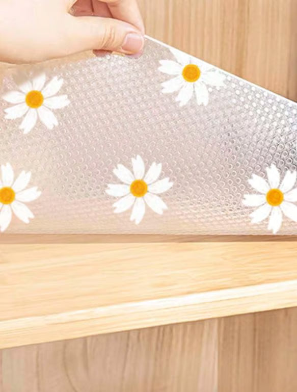 🌸 لفائف بلاستيك أنيقة لتنظيم وحماية الخزائن